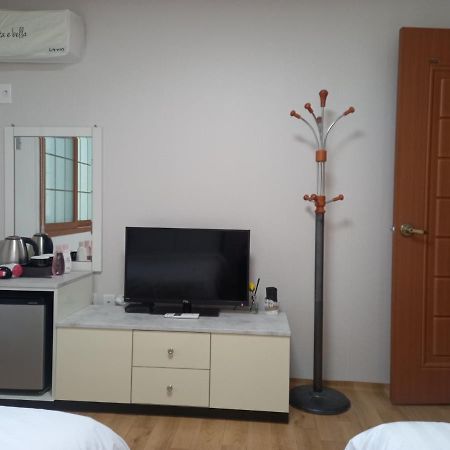 Charlie Hotel Чечжу Екстер'єр фото