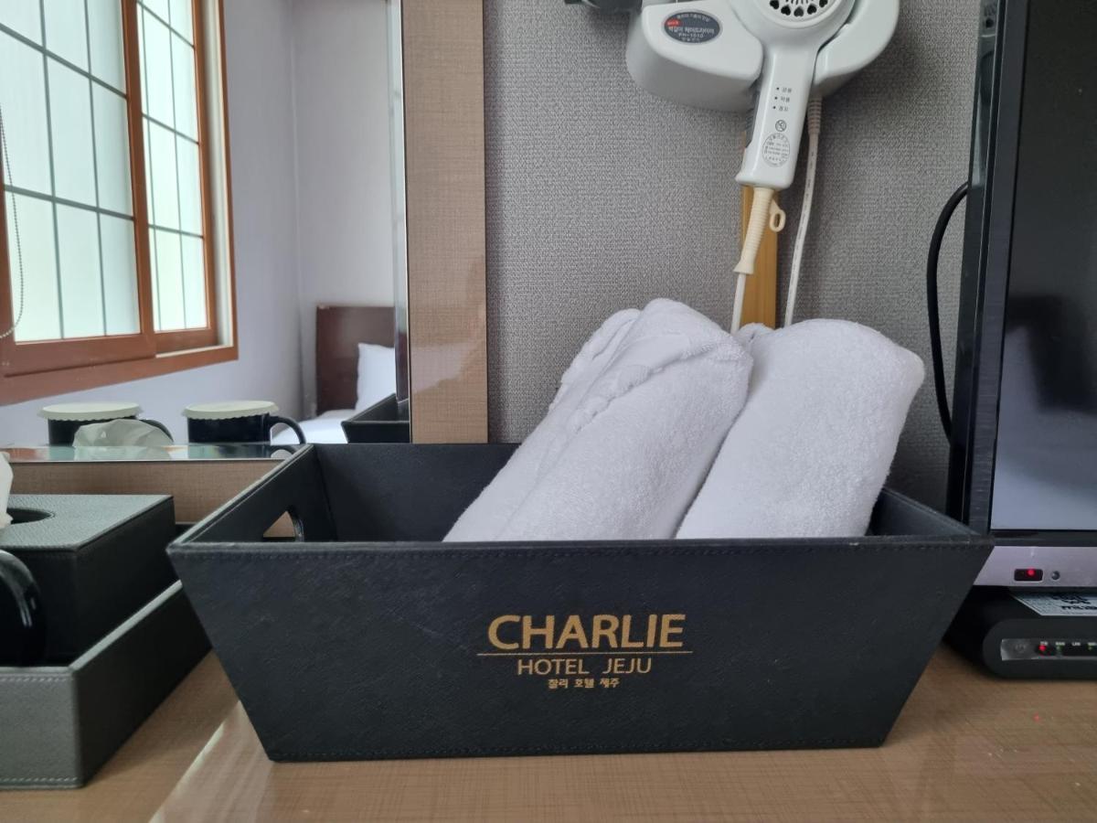 Charlie Hotel Чечжу Екстер'єр фото